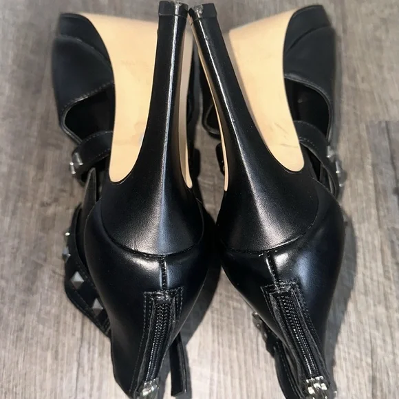 Marc Fisher Platform Black Studded Heel - Picture 5 of 6